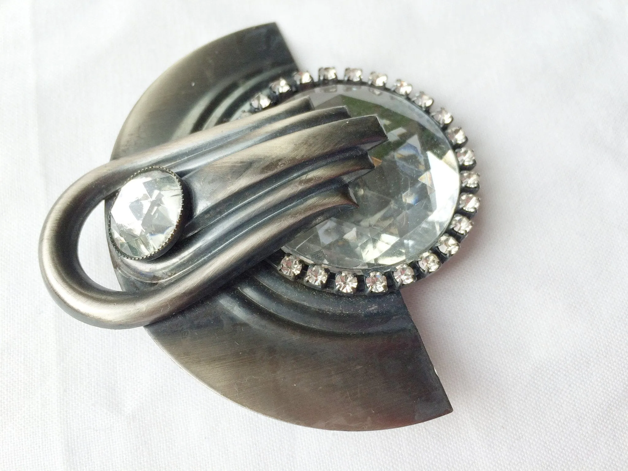 Bold Art Deco Statement Pin Brooch: A Vintage Treasure from the 1930s