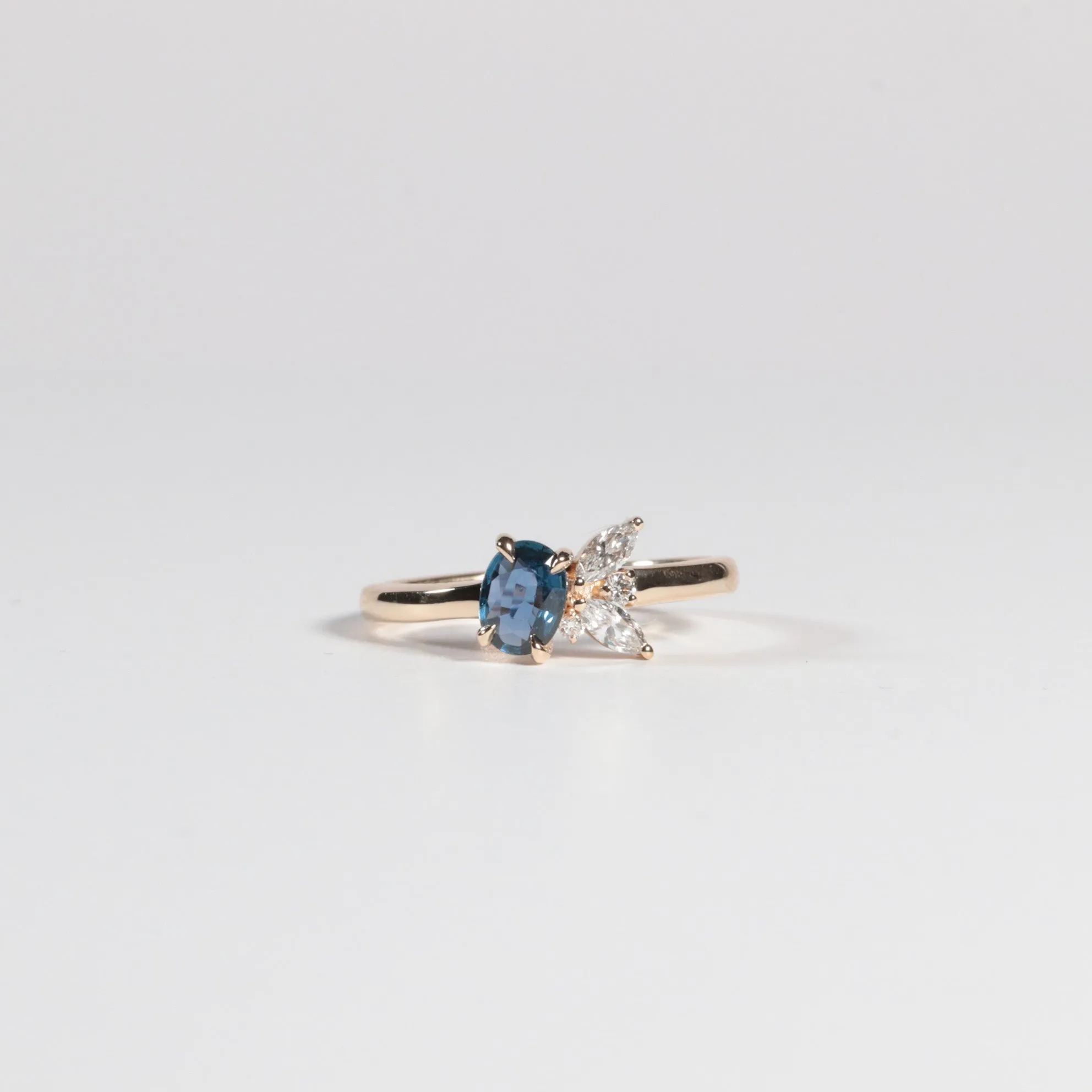 'Cynthia' Yogo Sapphire Ring - KE Design