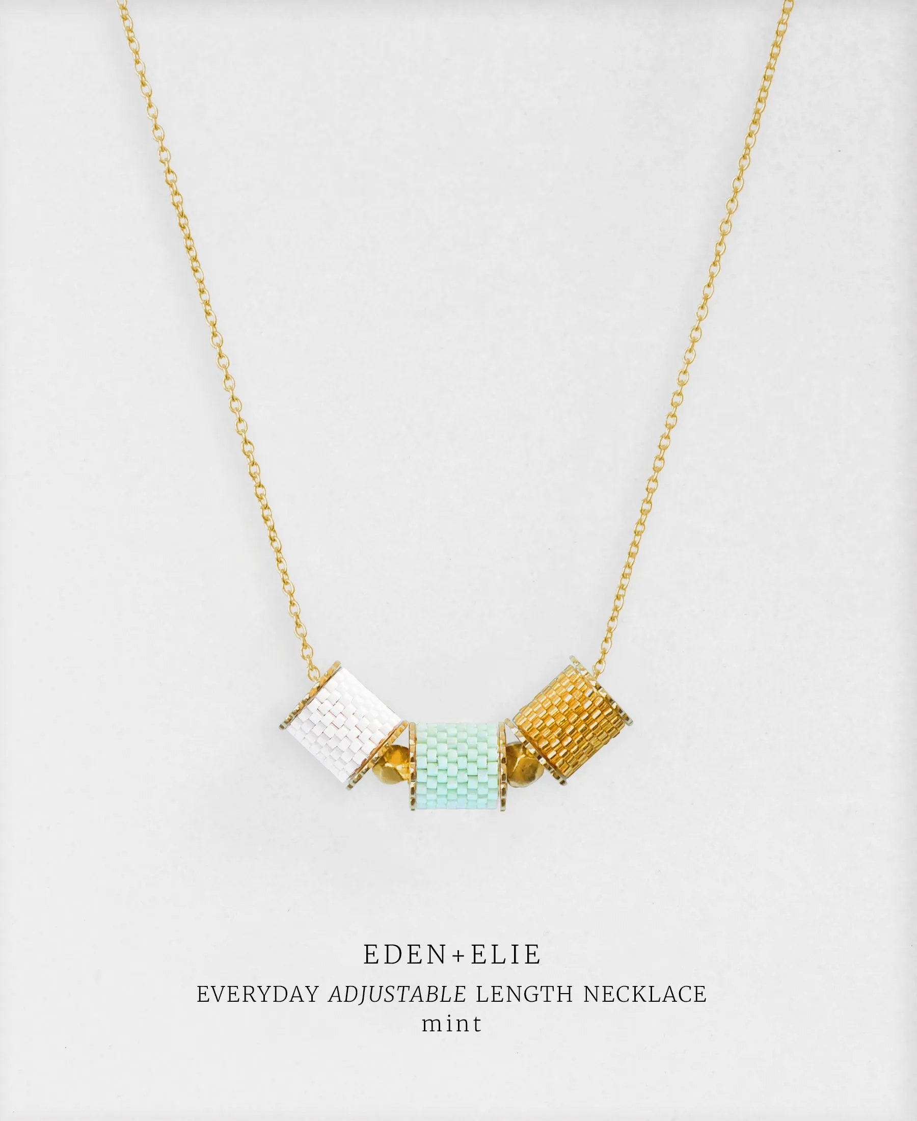 EDEN   ELIE Everyday Adjustable Length Necklace - mint green