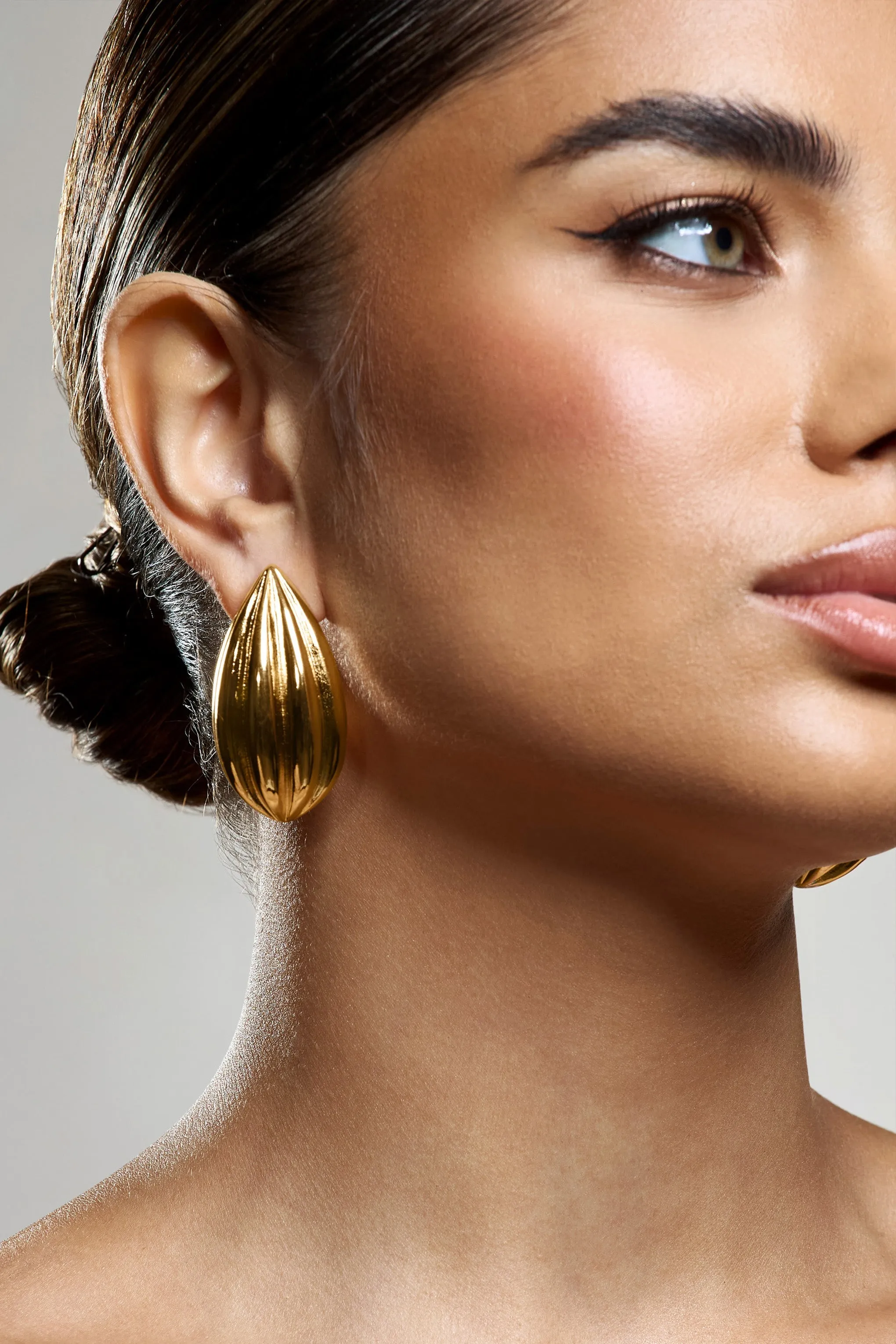 Hollis | Gold Statement Teardrop Earrings