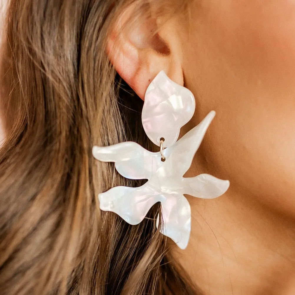 Linny Co | Flora Drop Earrings in Iridescent White