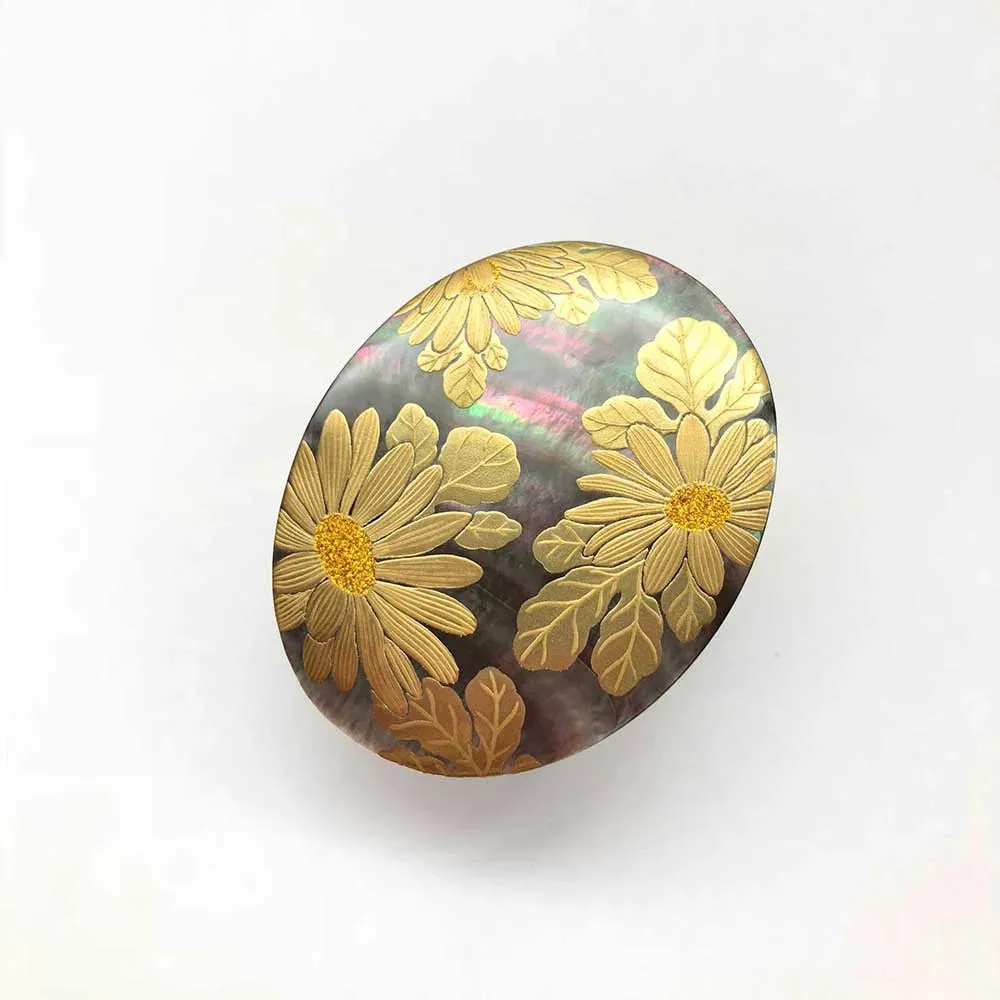 Maki-e Urushi Lacquer Brooch - Black Lip Oyster Pearl Shell / Chrysanthemum -, Traditional Japanese Urushi Lacquer Jewelry