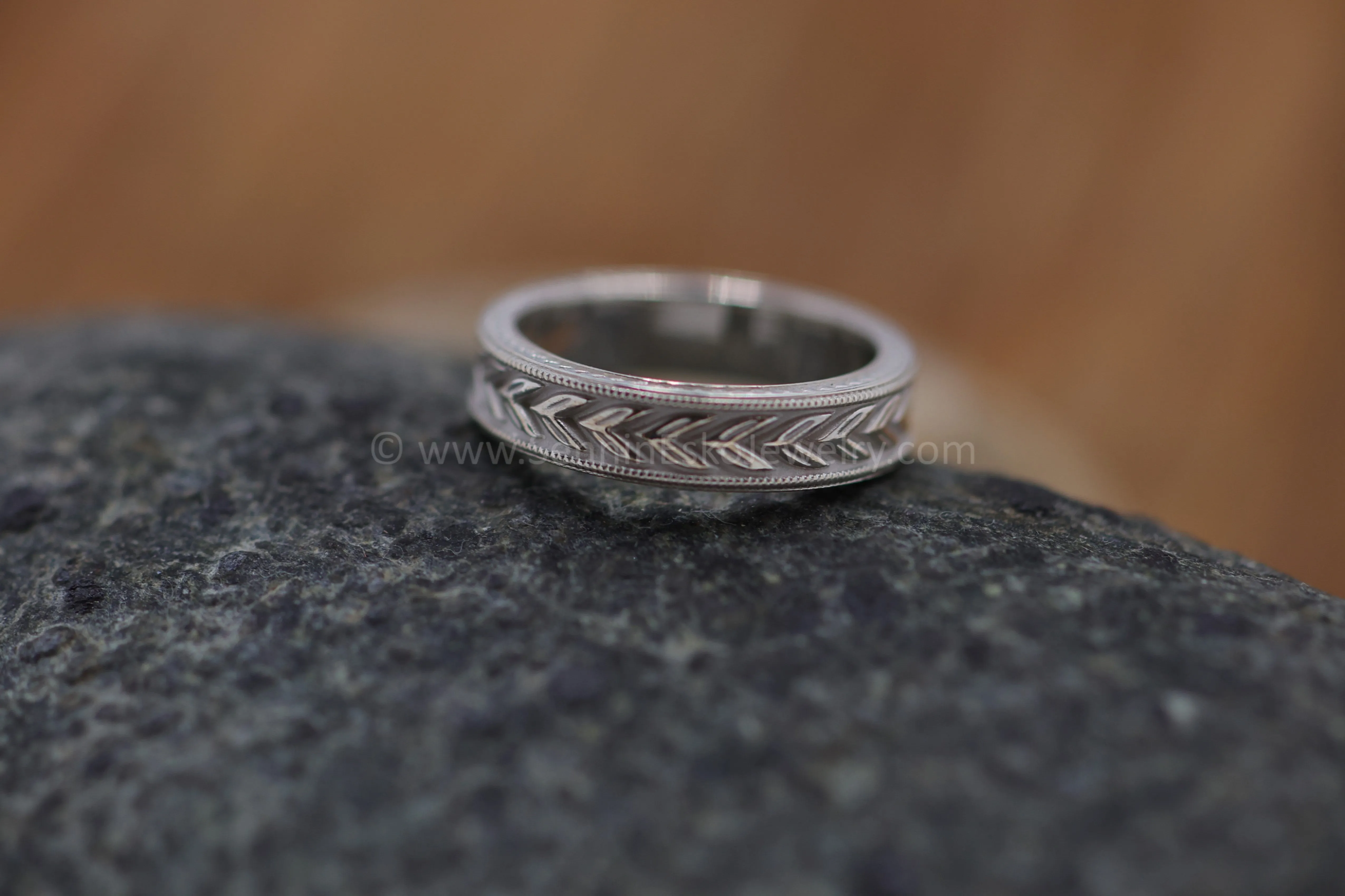 READY TO SHIP Double Chevron Infinity Ring, Continuous Design, Size 9