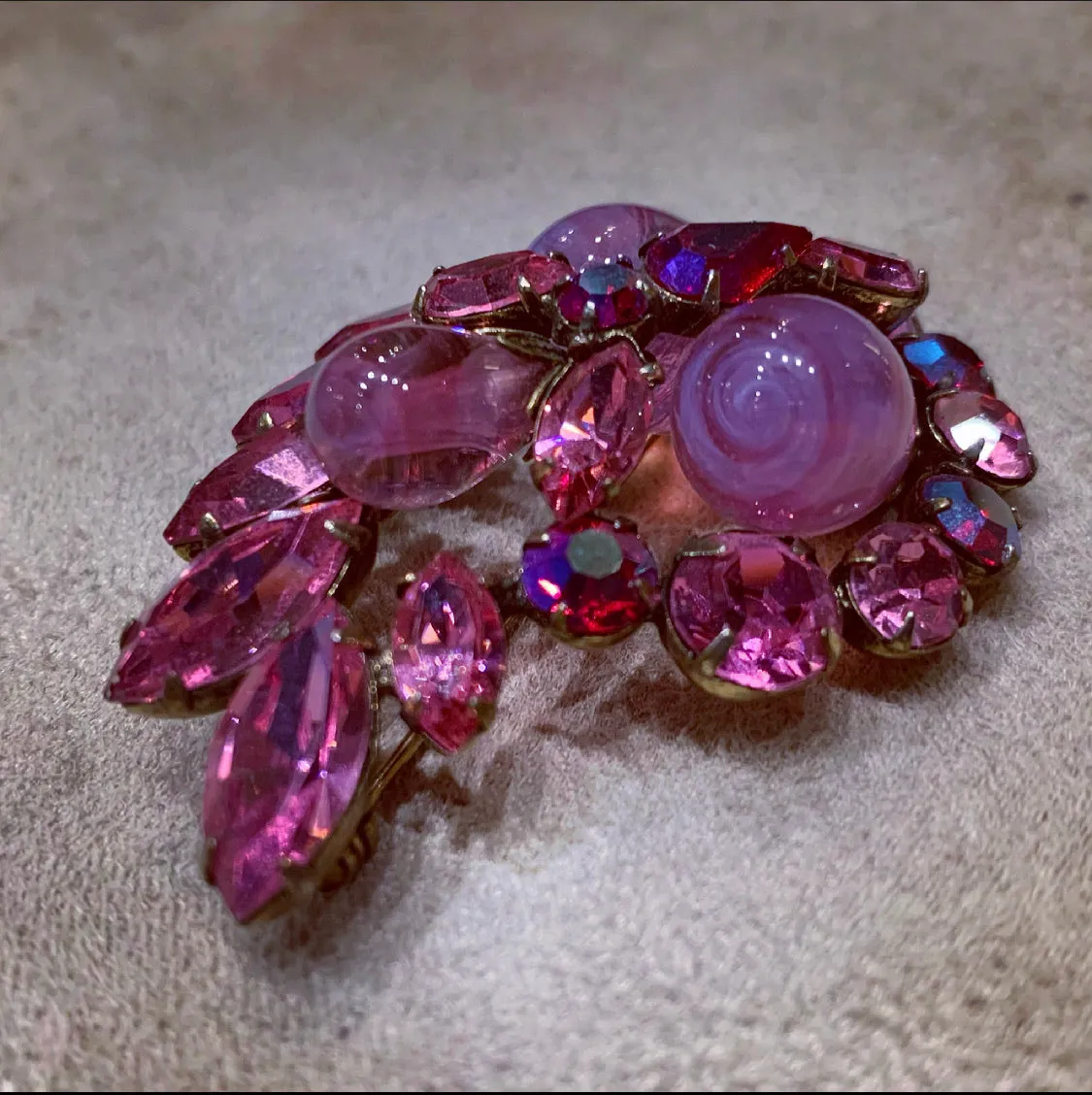 Regency Pink Stone brooch