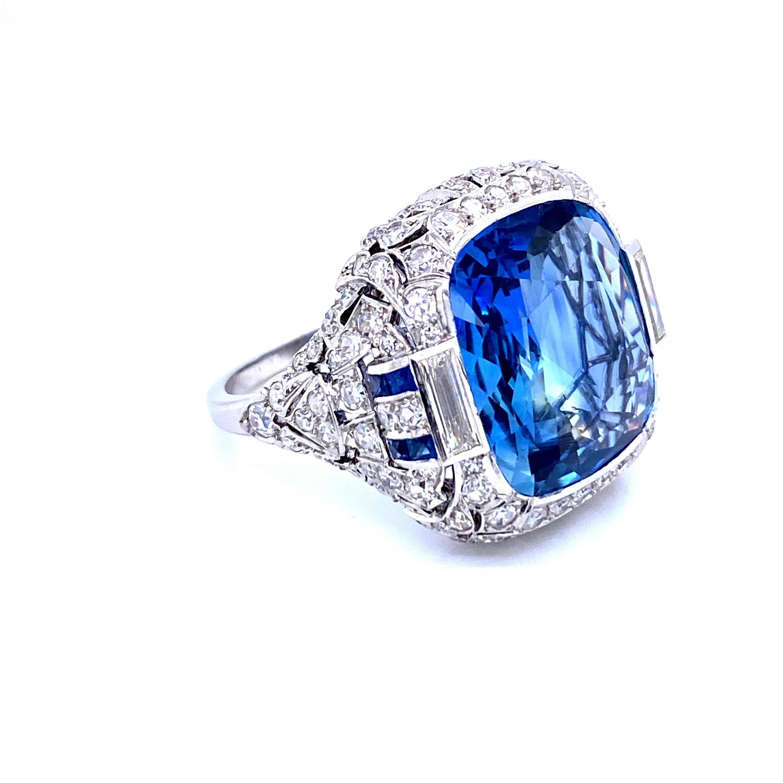 Ssef/Gubelin Certified 17 Carat Sapphire Art Deco Diamond Platinum Ring