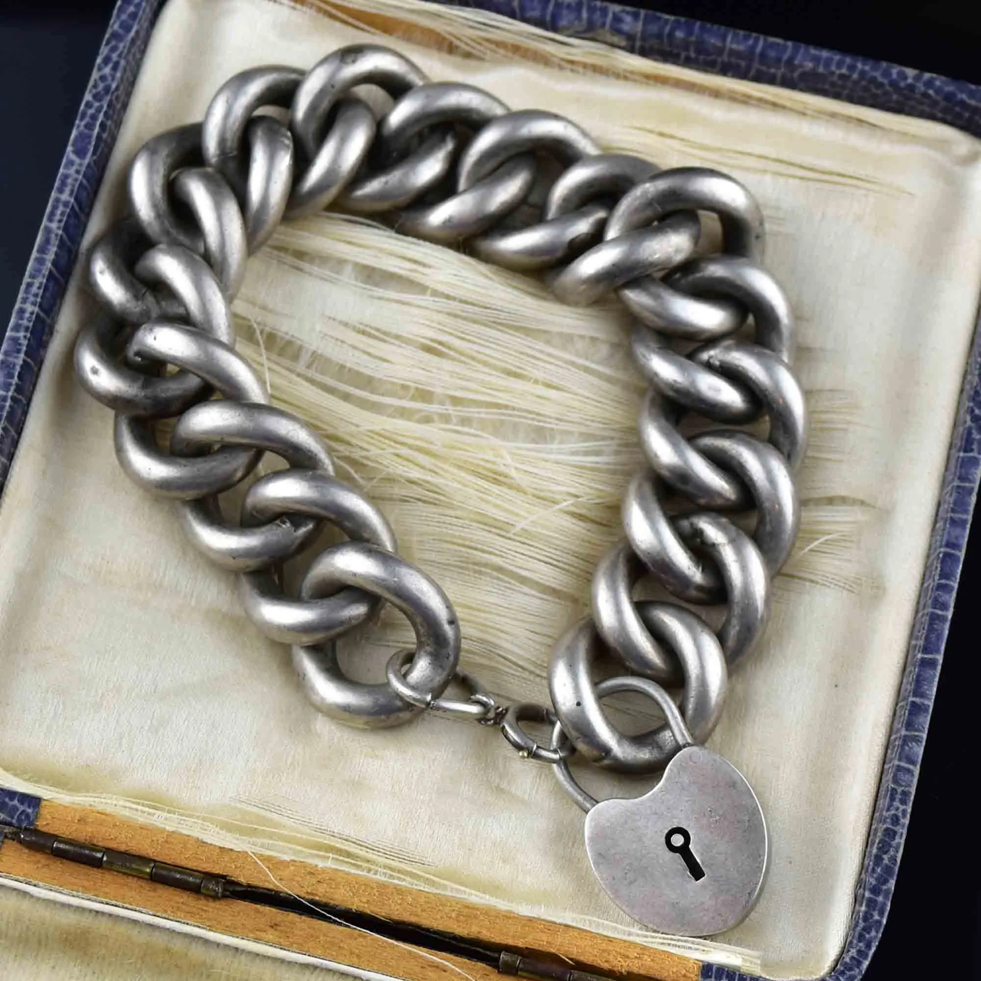 Vintage Silver Heart Padlock Curb Chain Bracelet